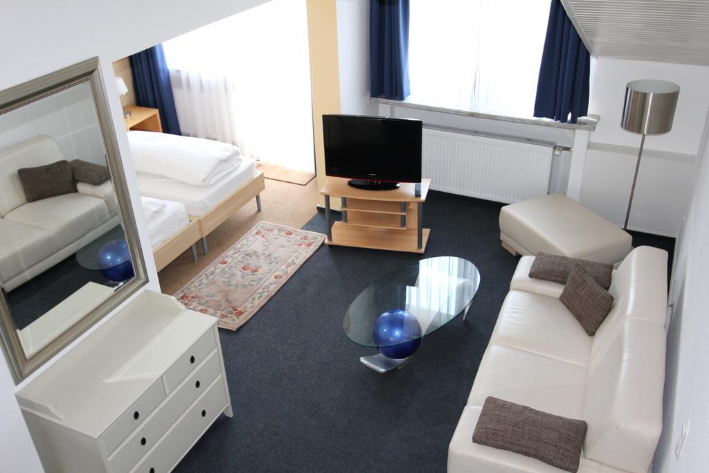 Apartmenthaus Alt Graz Düsseldorf Quarto foto